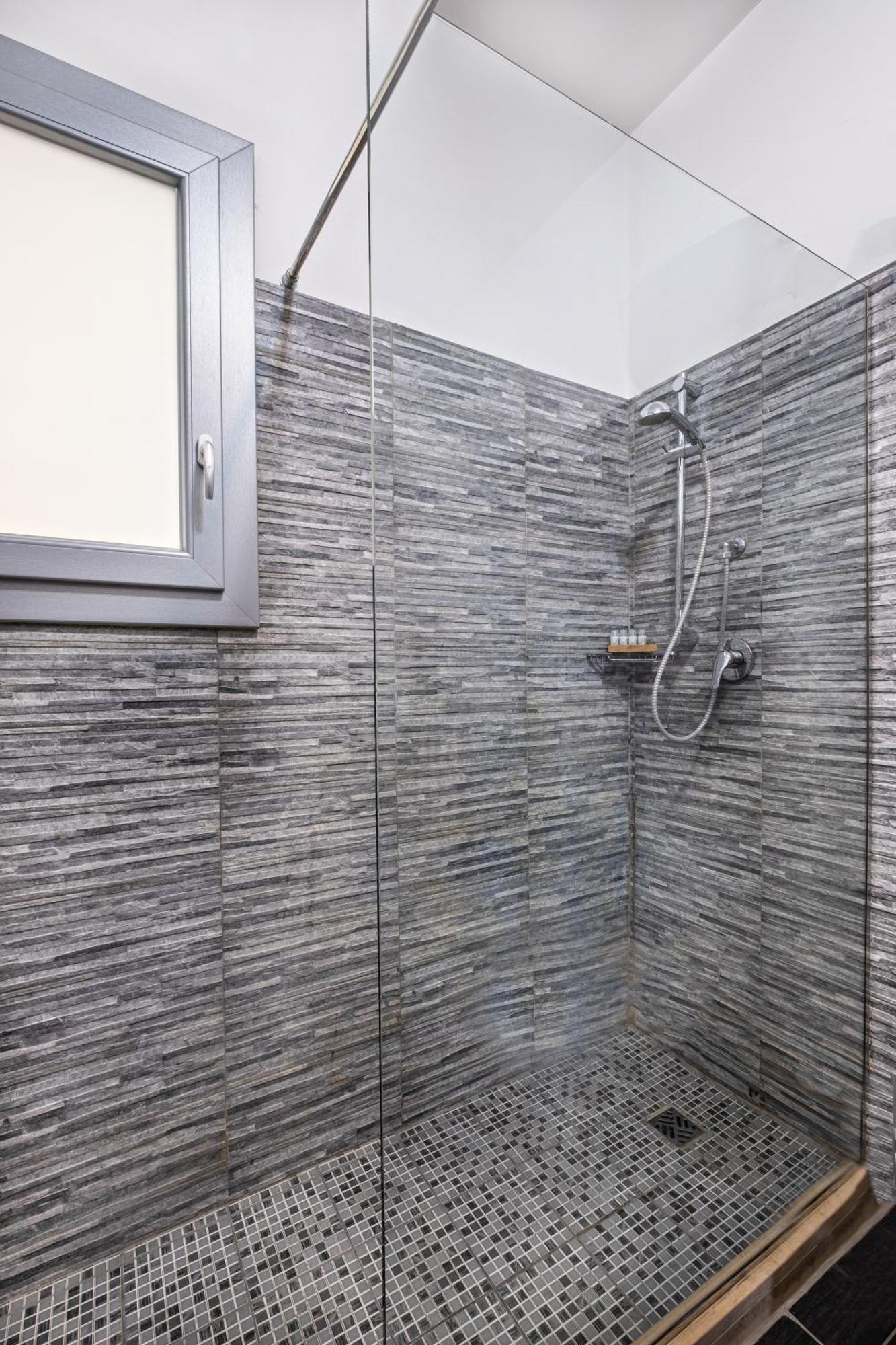 Penthouse Station Luxury Apts Le Dimore برينديسي المظهر الخارجي الصورة